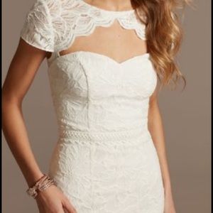 David’s bridal cap sleeve lace dress with scalloped key hole.